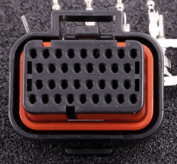MaxxECU 2419 connector